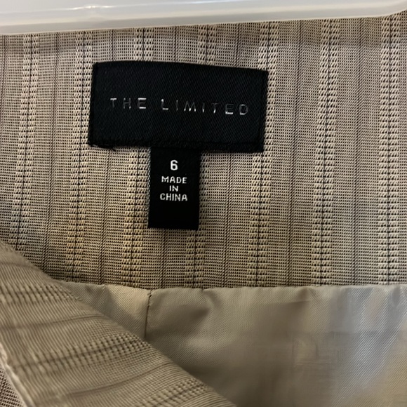 Excellent condition skirt suit set! - Picture 6 of 6